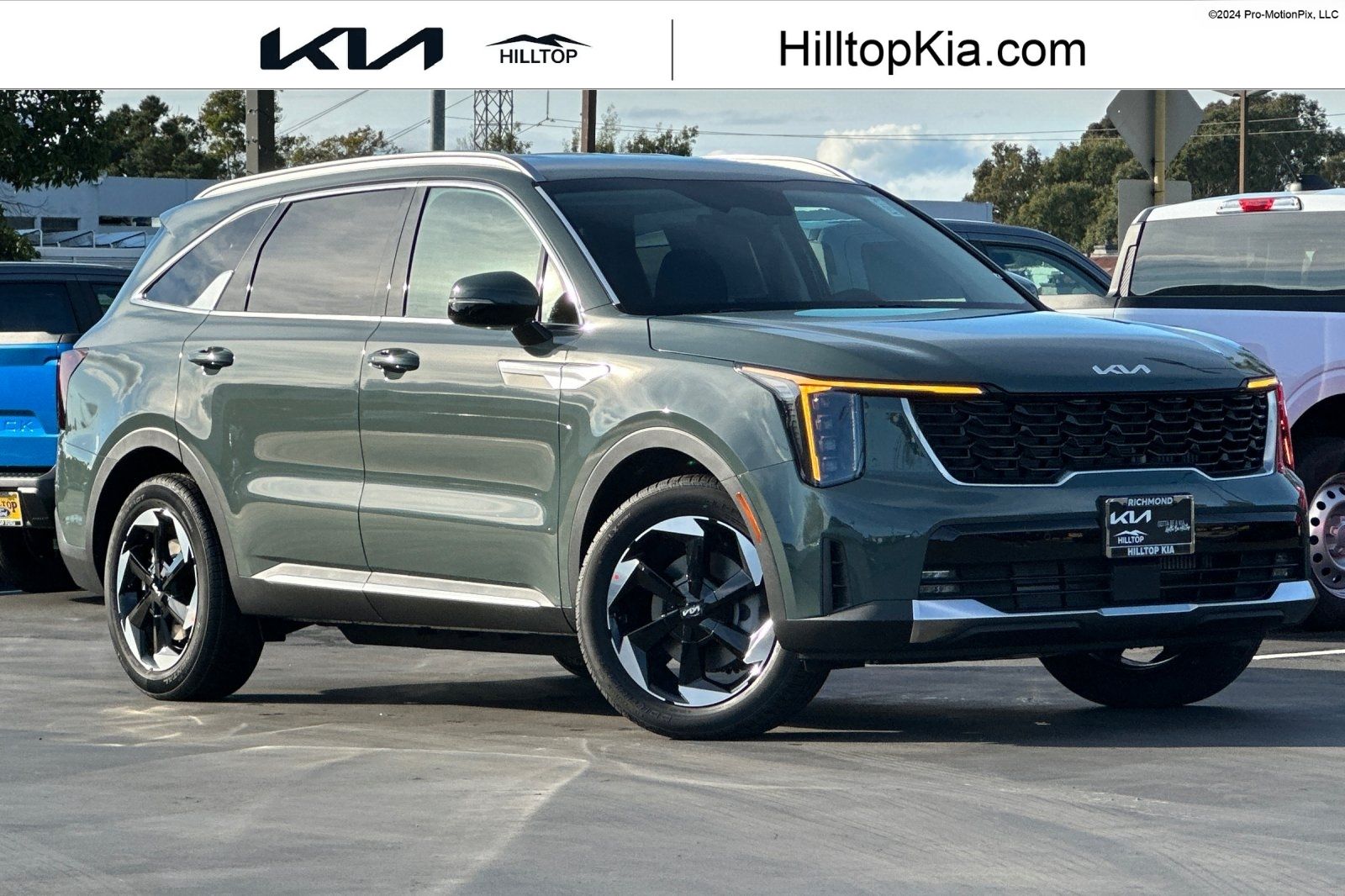 2026 Kia Sorento EX Hybrid's photo