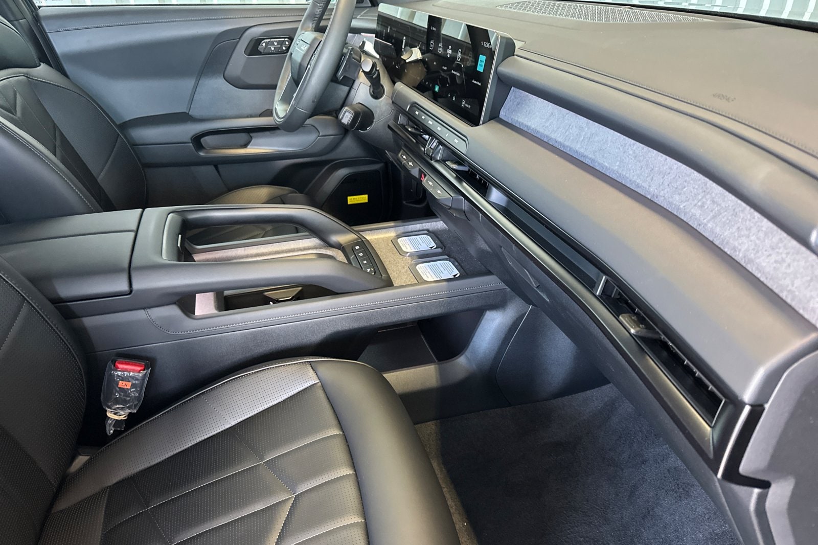 2027 Kia Telluride X-Pro SX - Photo 16