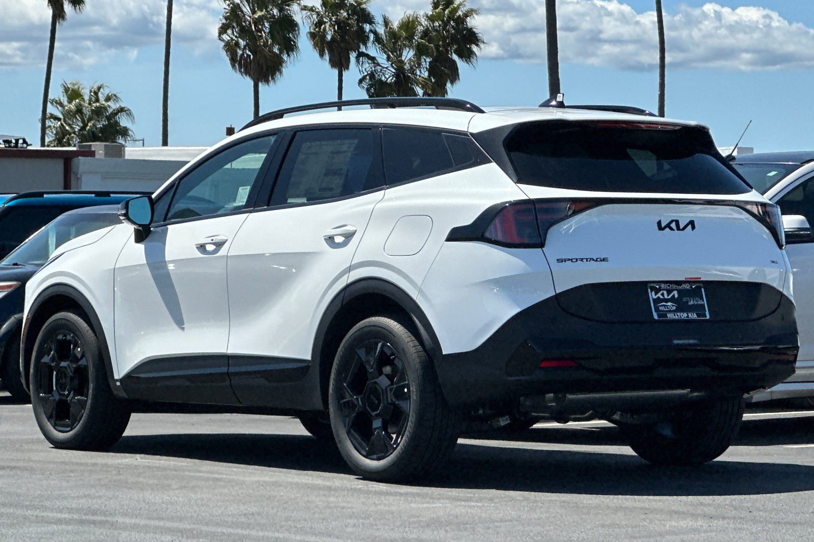 View vehicle photo 7