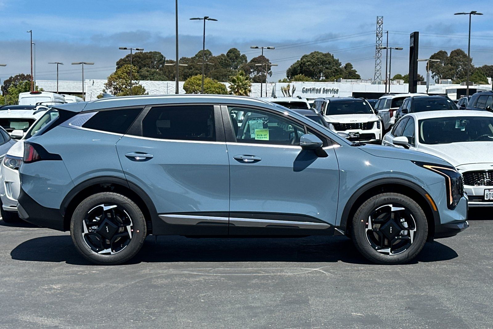 View vehicle photo 3