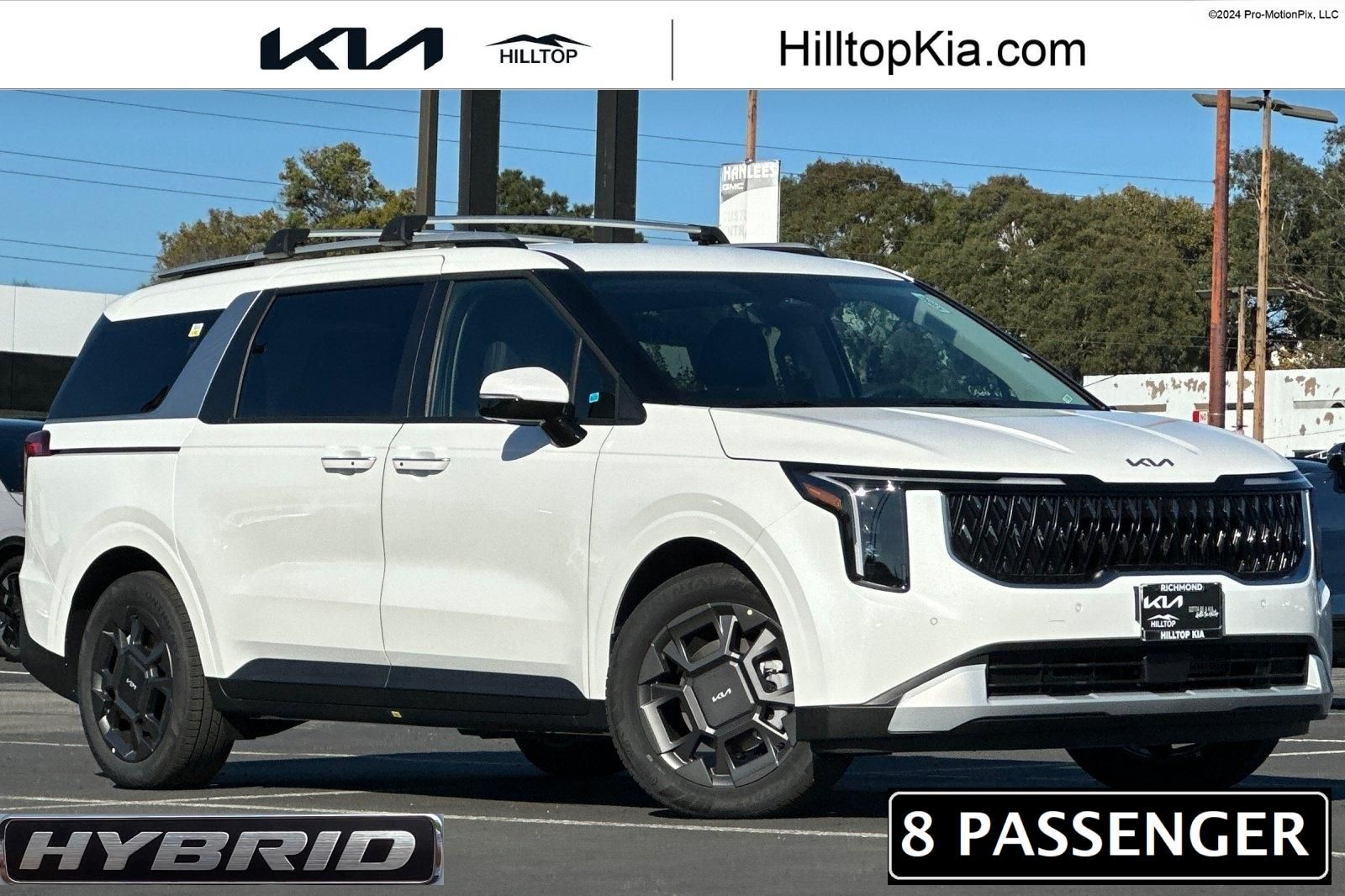 2026 Kia Carnival EX's photo