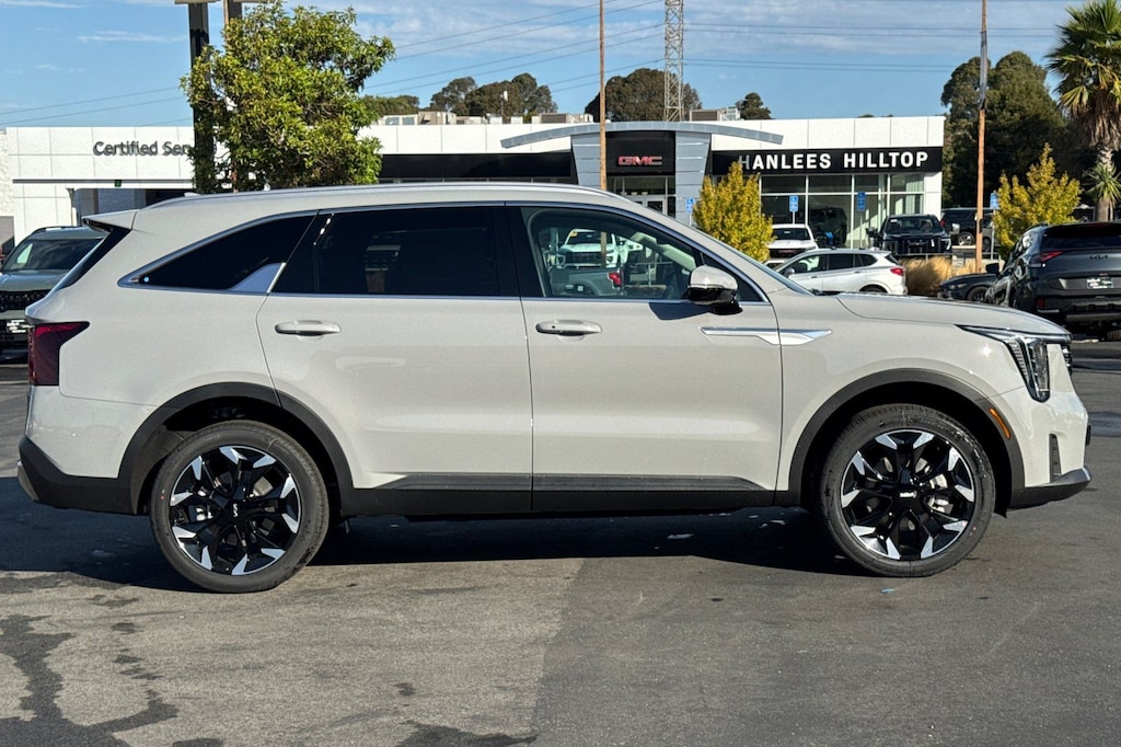 New 2026 Kia Sorento EX SUV