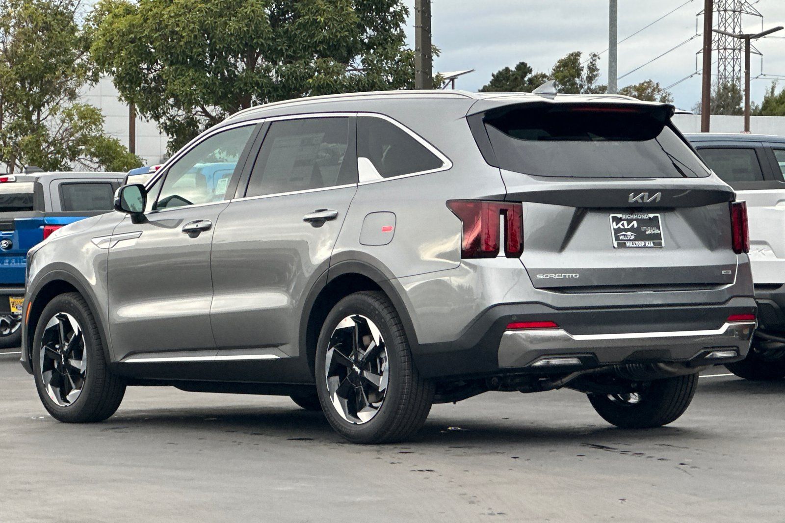 2026 Kia Sorento EX Hybrid - Photo 6