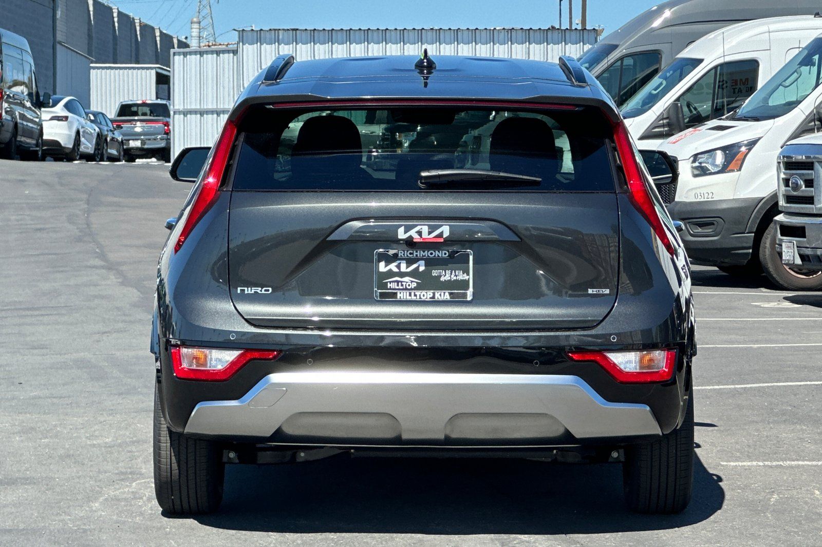 View vehicle photo 5