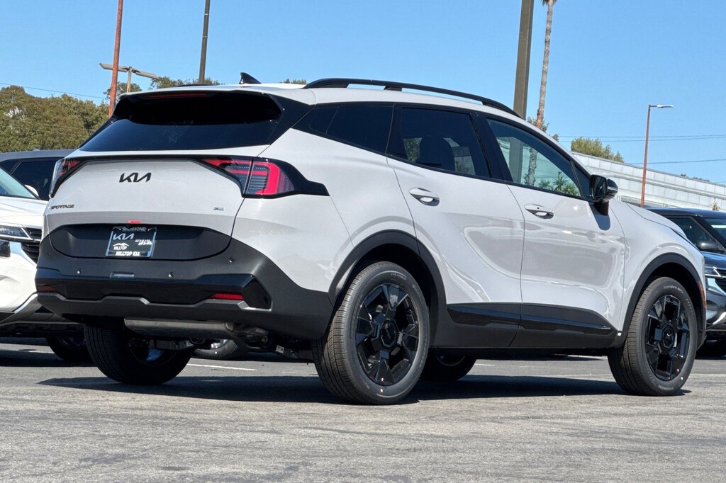 New 2026 Kia Sportage Hybrid X-Line SUV