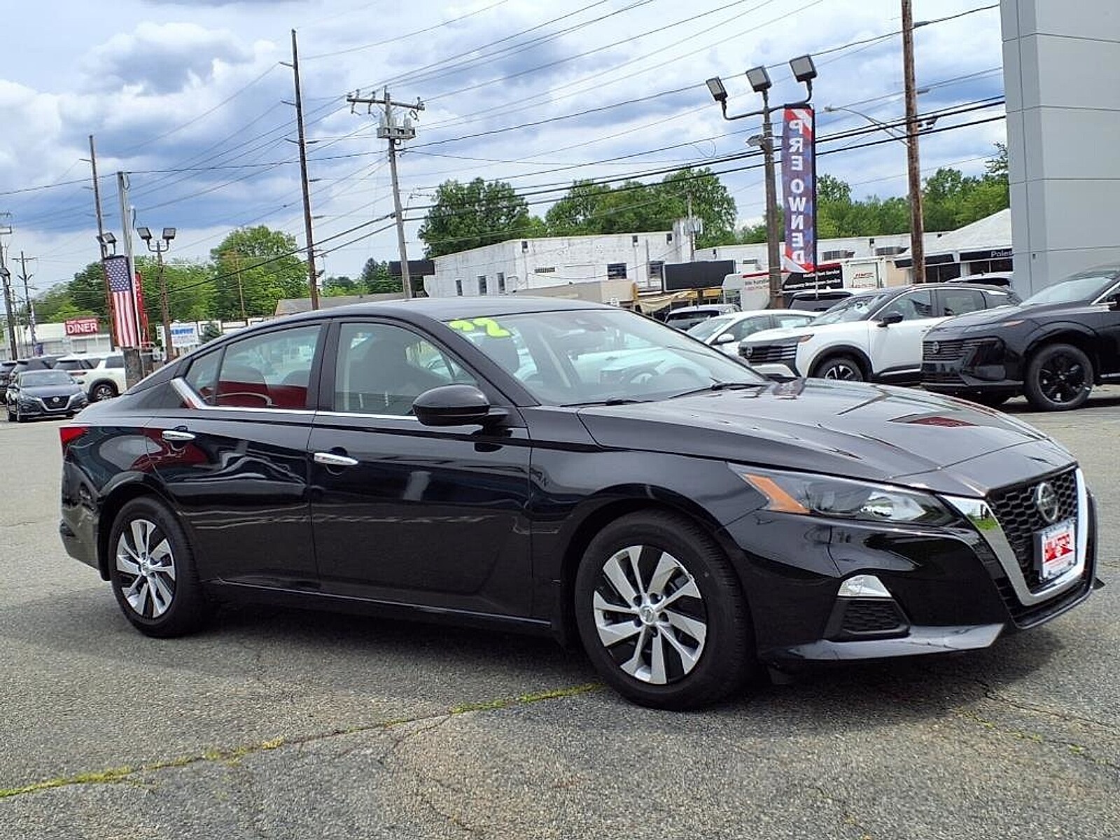 2022 Nissan Altima 2.5 S photo 3