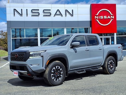 2023 Nissan Frontier PRO-4X 4x4 PRO-4X  Crew Cab 5 ft. SB