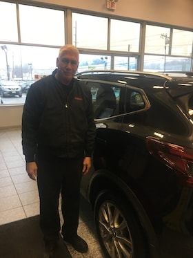 Staff member Chuck Schuemann from ID_32d69e