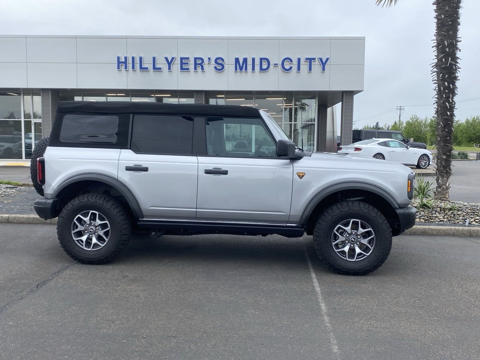 Used 2022 Ford Bronco 4-Door Badlands with VIN 1FMEE5DP6NLB64513 for sale in Woodburn, OR