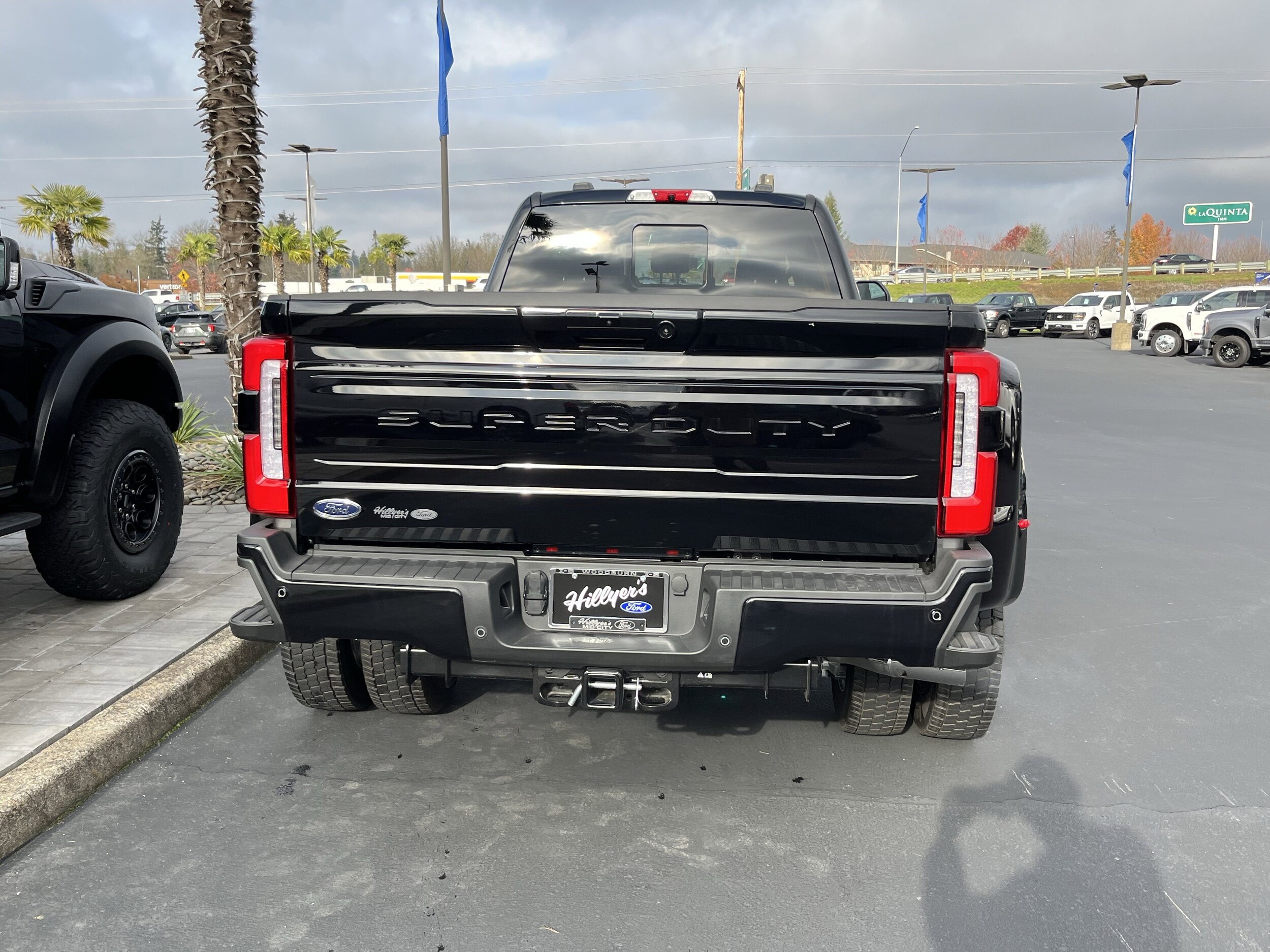 2026 Ford F-450 photo 4