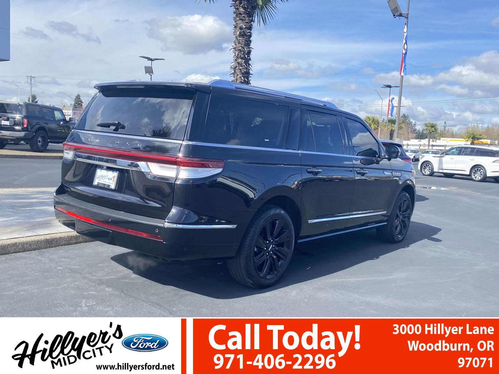 Used 2022 Lincoln Navigator Black Label L with VIN 5LMJJ3TT6NEL12013 for sale in Woodburn, OR