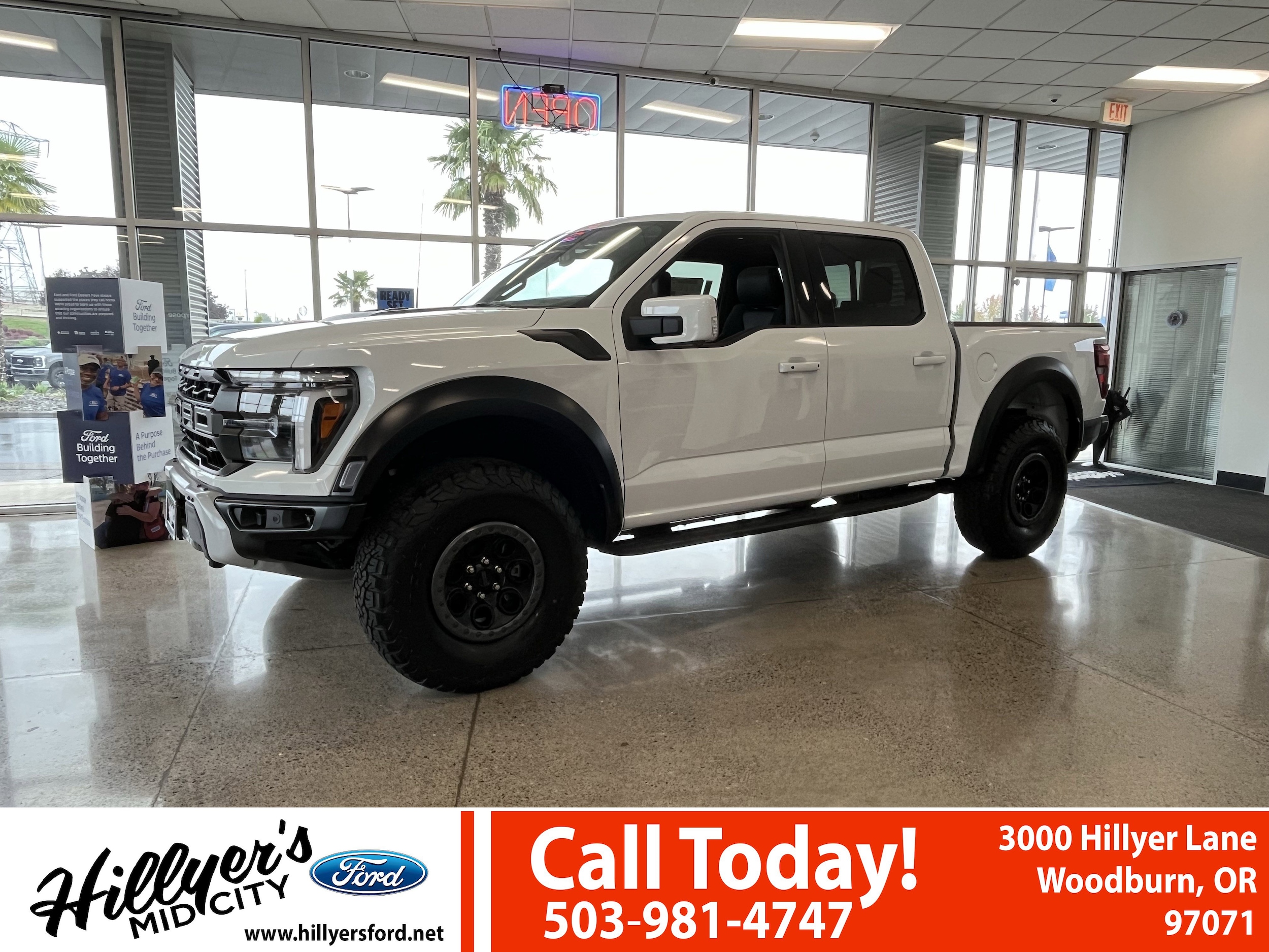 2025 Ford F-150 Raptor's photo