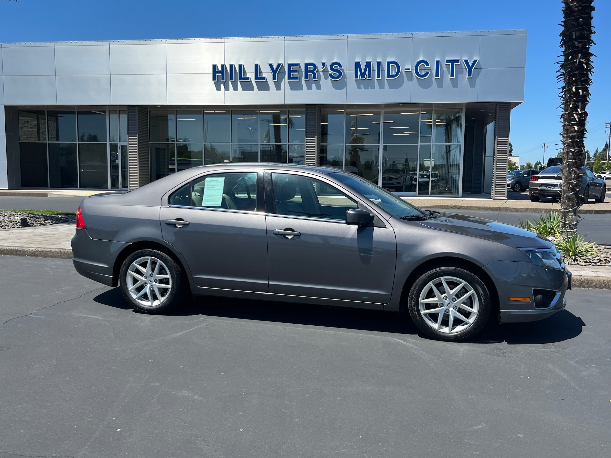 Used 2011 Ford Fusion SEL with VIN 3FAHP0JG8BR344923 for sale in Woodburn, OR