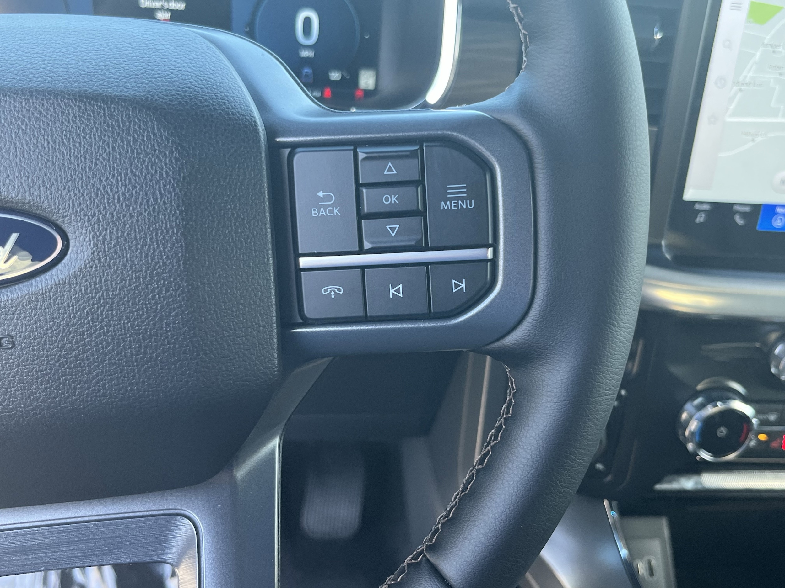2025 Ford F-150 Lariat - Photo 18