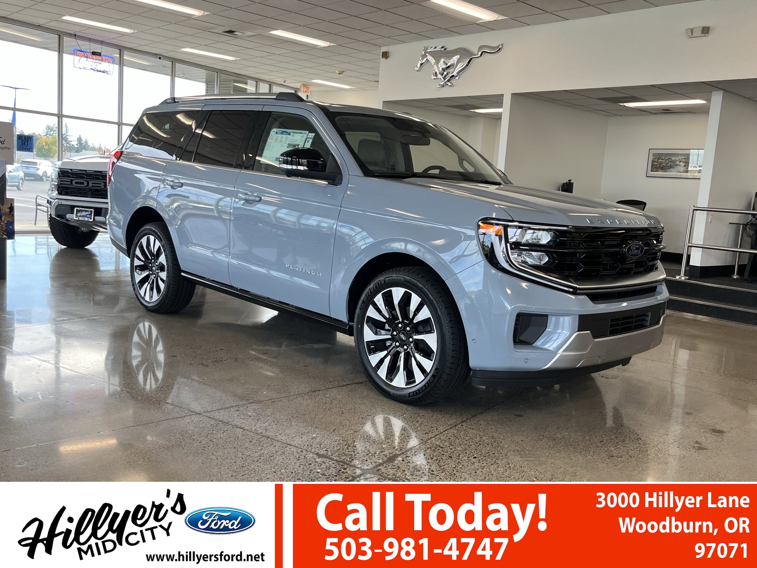 2025 Ford Expedition Platinum's photo