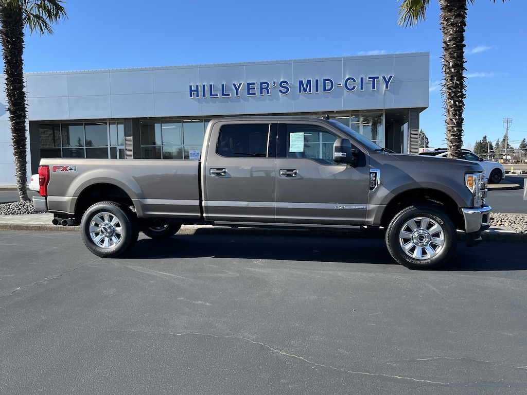 Used 2019 Ford F-350 LARIAT Truck Crew Cab