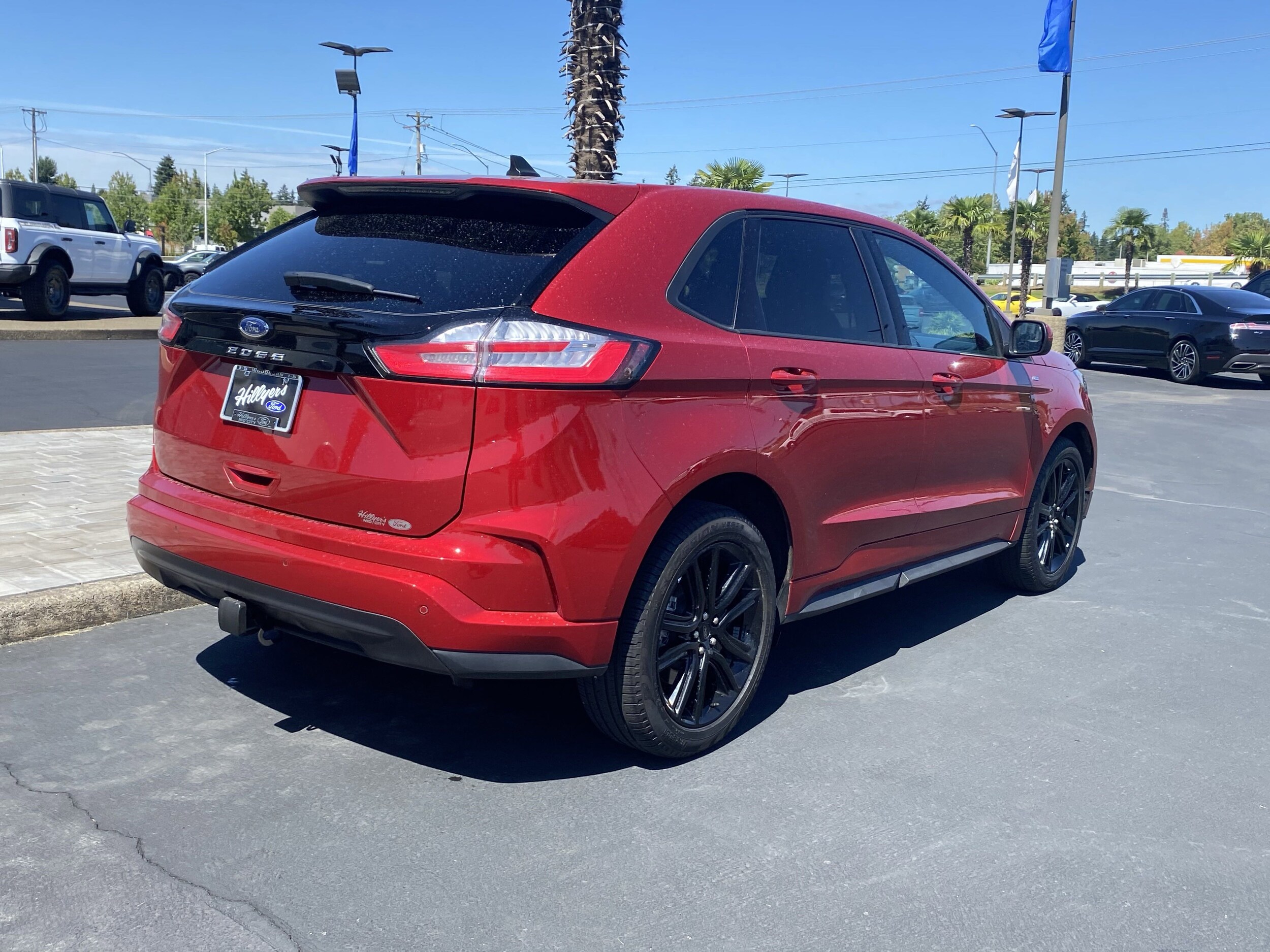 2024 Ford Edge ST photo 3