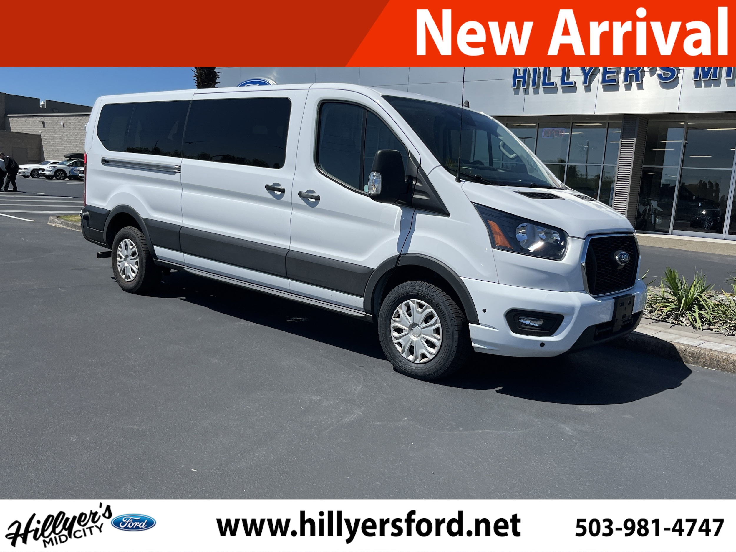 2024 Ford Transit 350 XLT Low Roof Sliding Pass. 148's photo