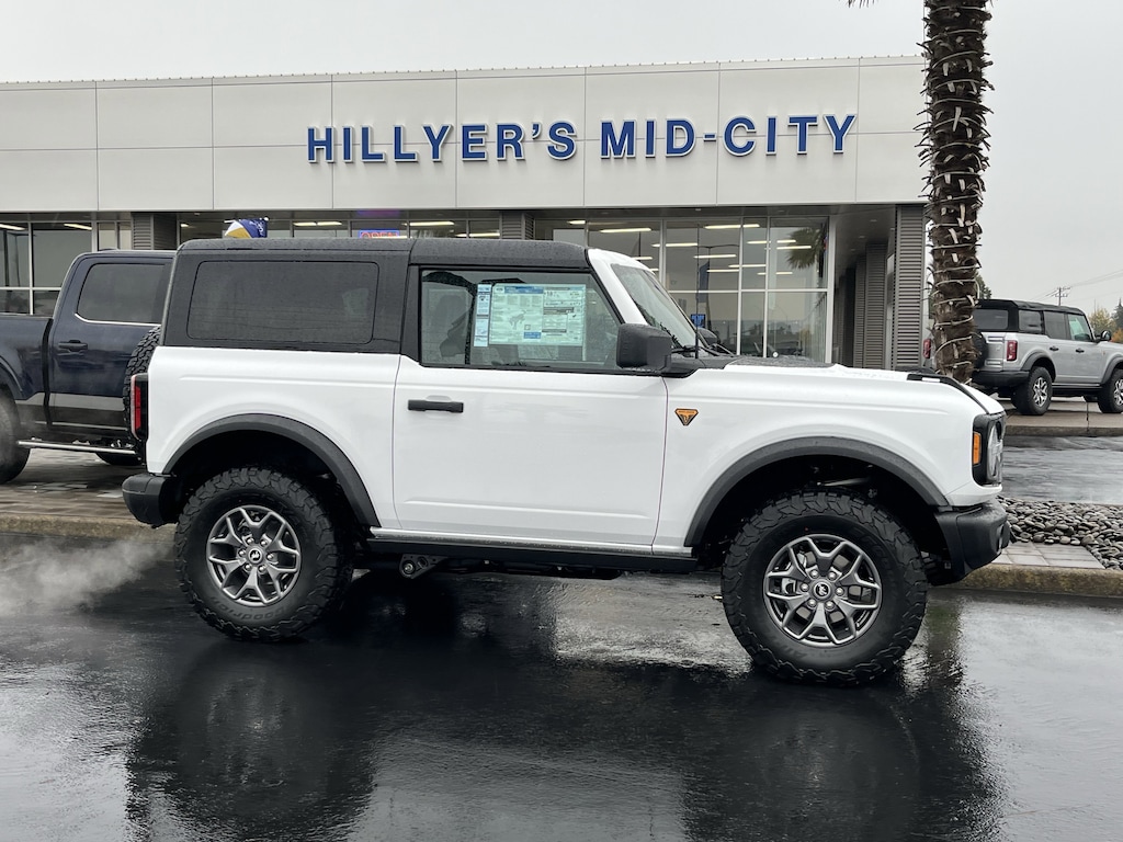 New 2025 Ford Bronco Badlands SUV