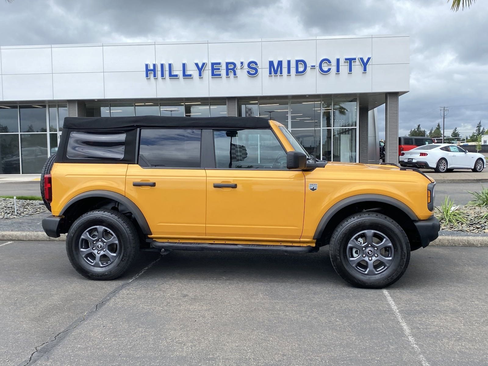 Used 2022 Ford Bronco 4-Door Big Bend with VIN 1FMEE5BP5NLB09716 for sale in Woodburn, OR