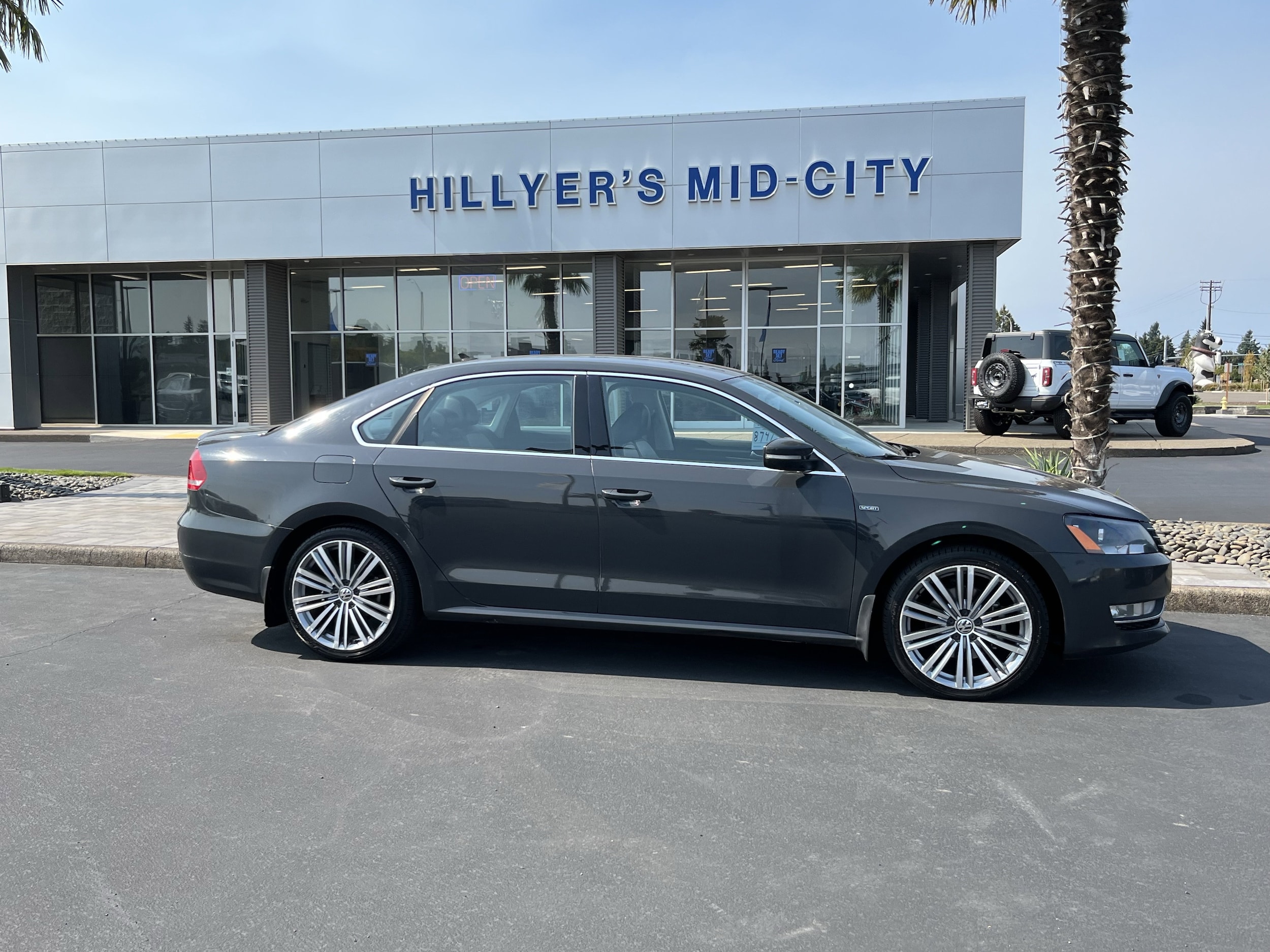 Used 2015 Volkswagen Passat Sport with VIN 1VWBT7A31FC006895 for sale in Woodburn, OR