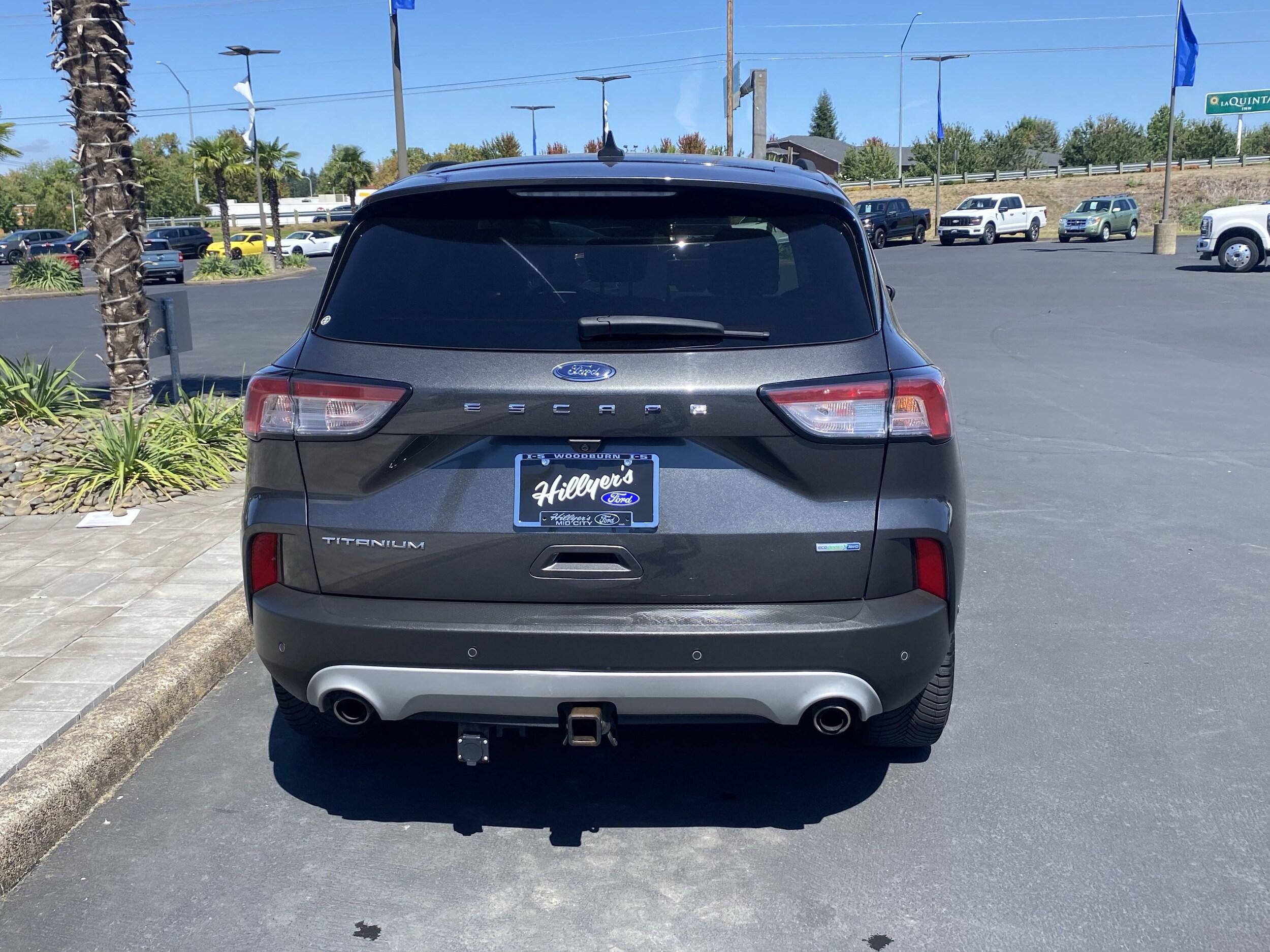 2020 Ford Escape Titanium photo 4
