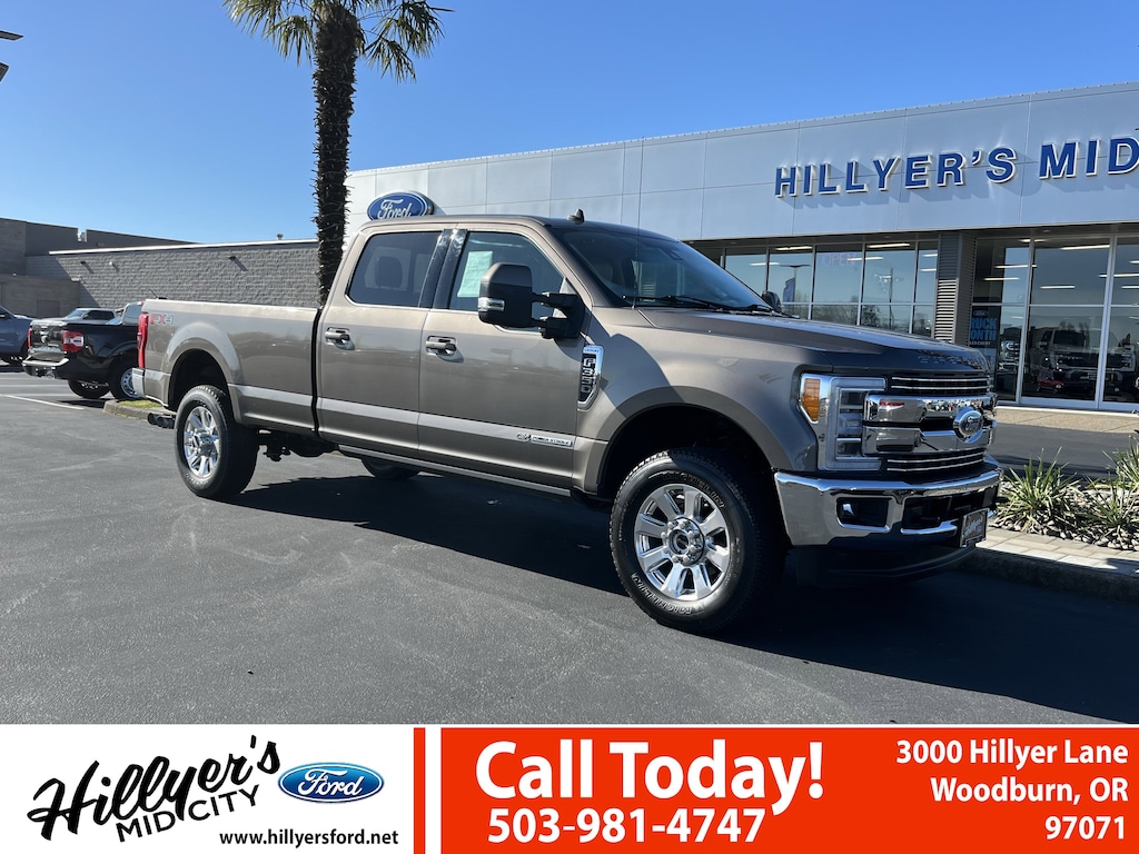 Used 2019 Ford F-350 LARIAT Truck Crew Cab