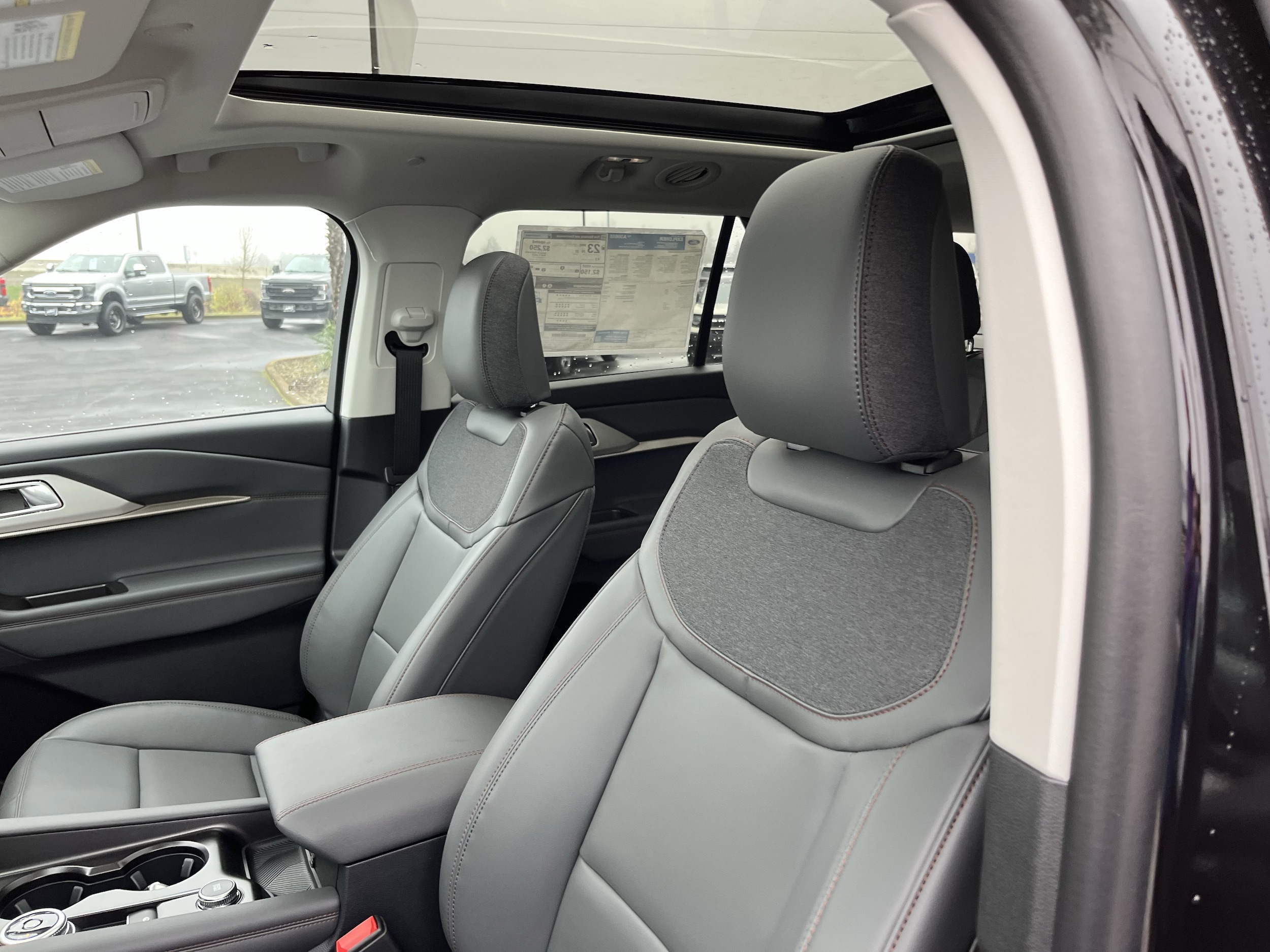 2026 Ford Explorer Active - Photo 17