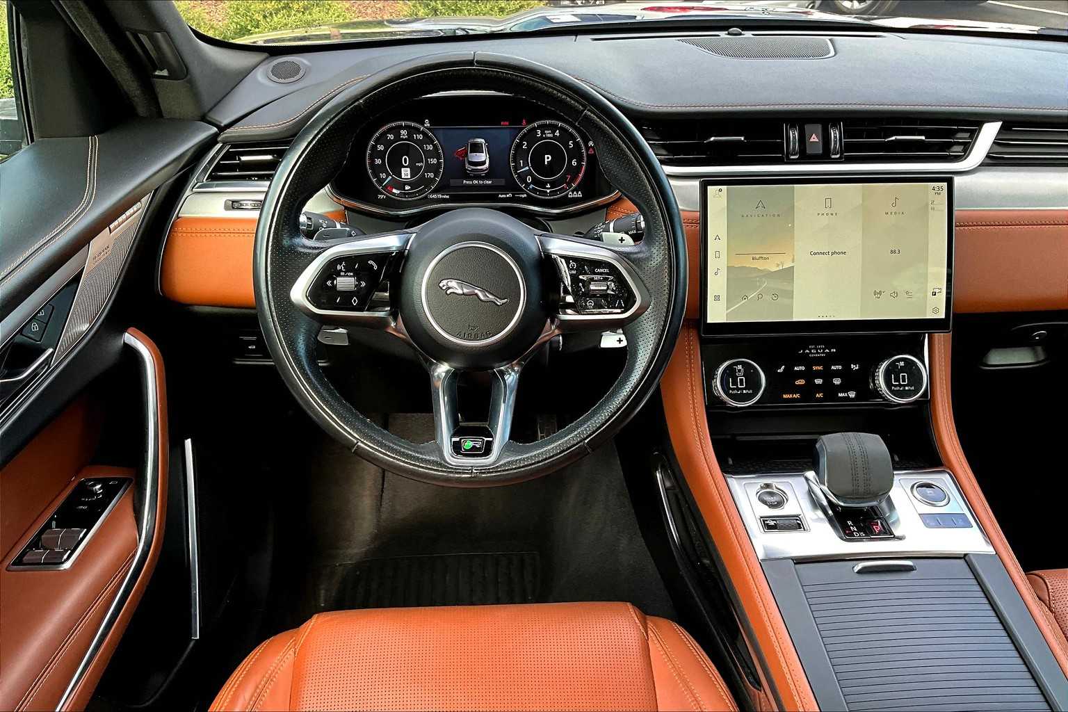 2021 Jaguar F-PACE P400 R-Dynamic S photo 4