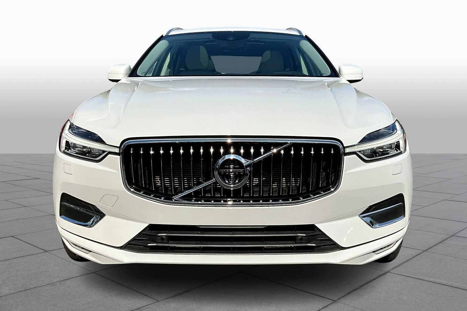 2020 Volvo XC60 Inscription photo 2