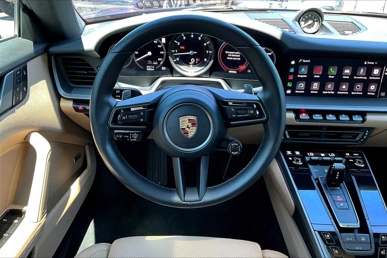 2024 Porsche 911 T 4 photo 4