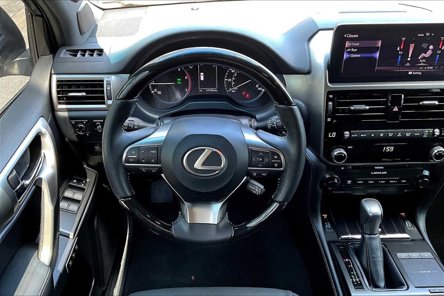 2023 Lexus GX 460 Premium photo 4