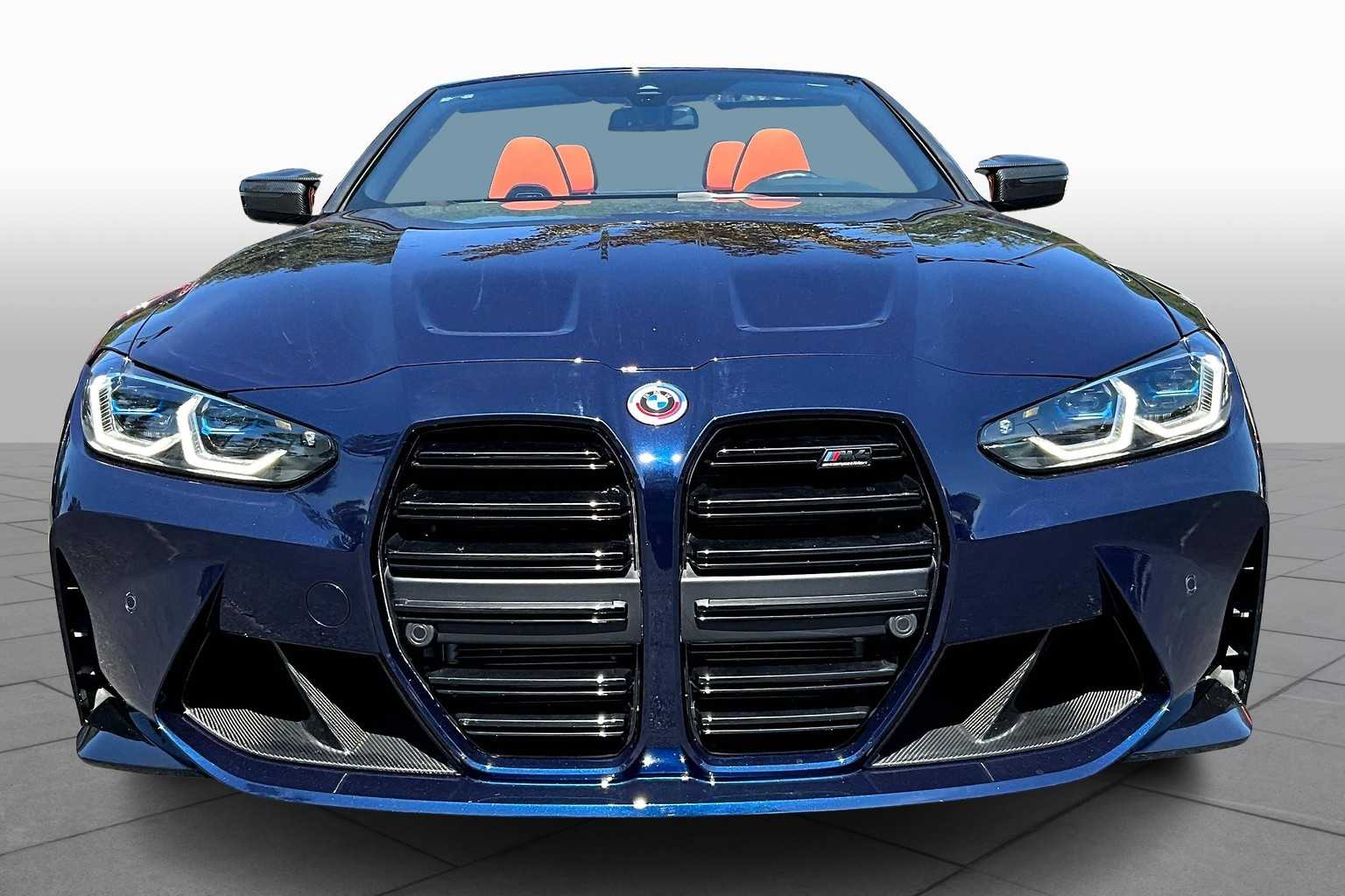 2023 Bmw M4 Competition xDrive Convertible photo 3