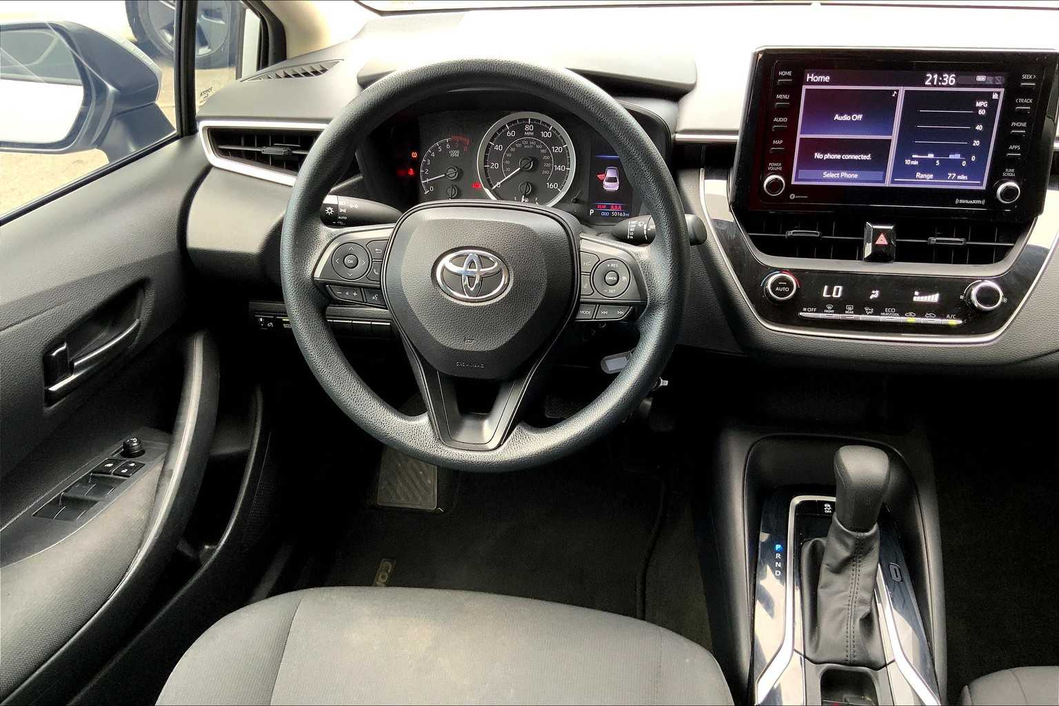 2022 Toyota Corolla LE photo 4