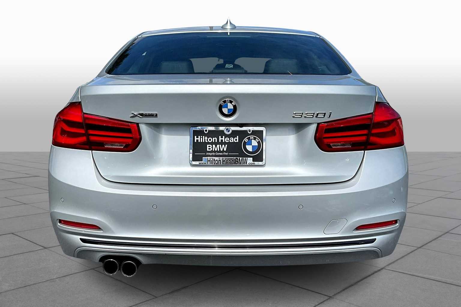 2017 Bmw 330i xDrive photo 3
