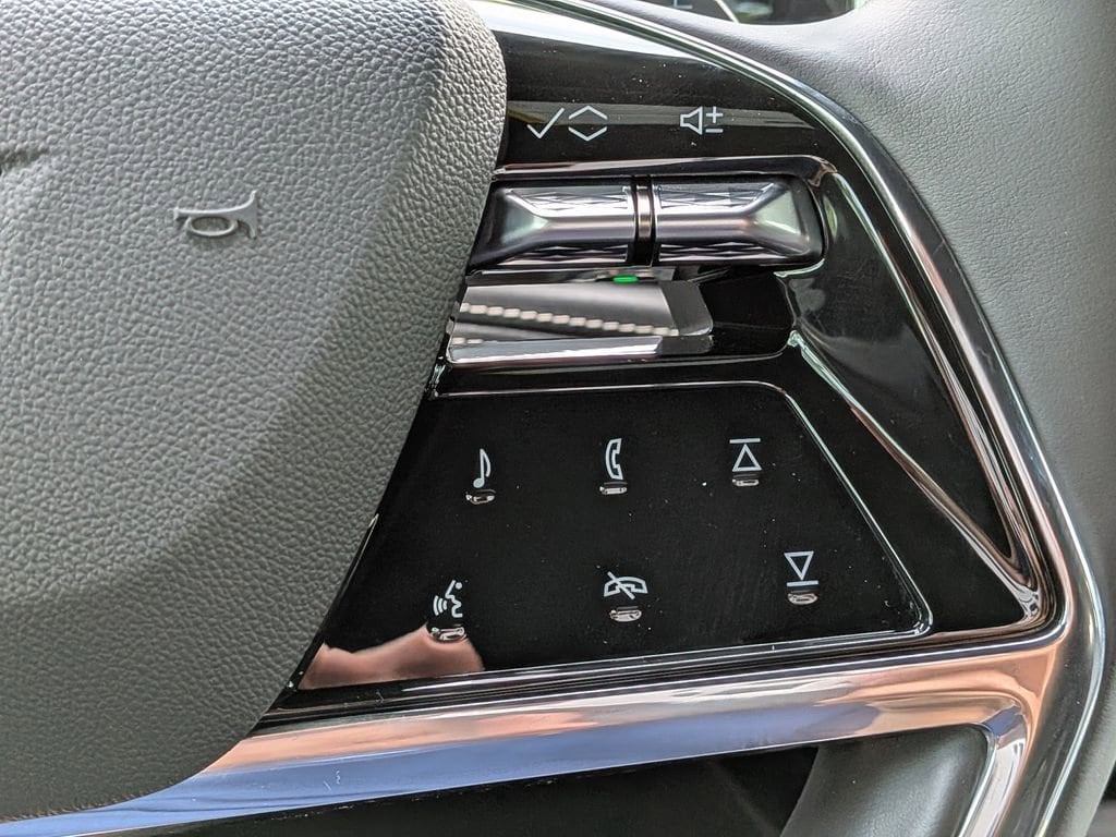 2026 Cadillac Escalade Sport - Photo 31