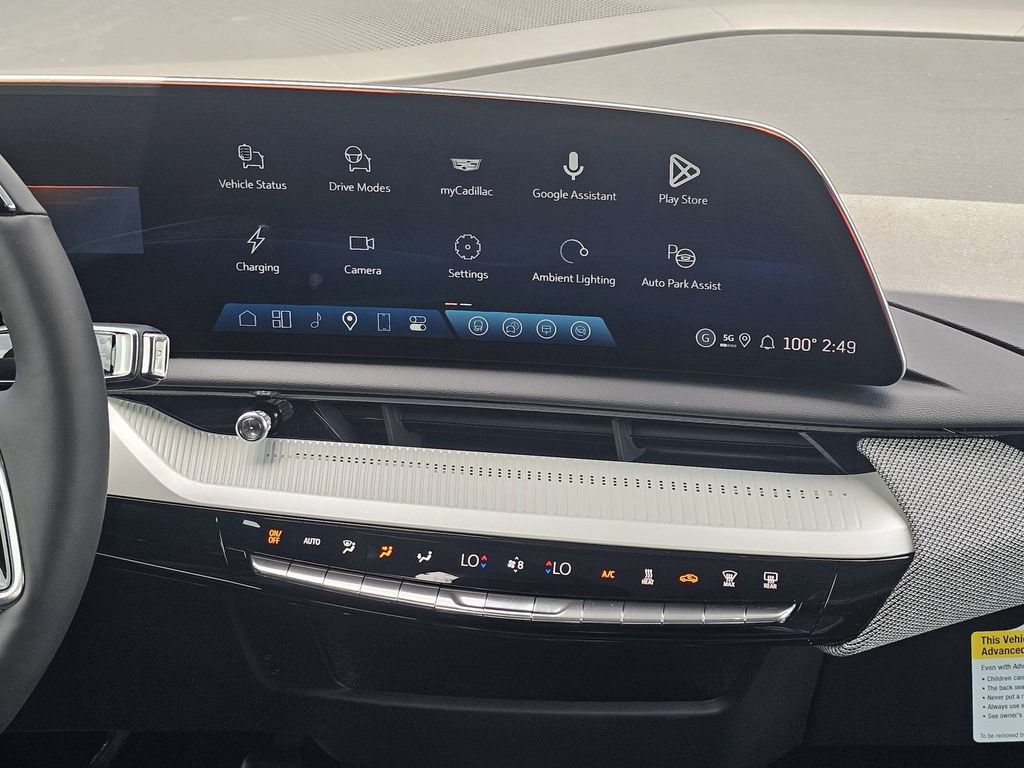 2027 Cadillac OPTIQ Luxury - Photo 18