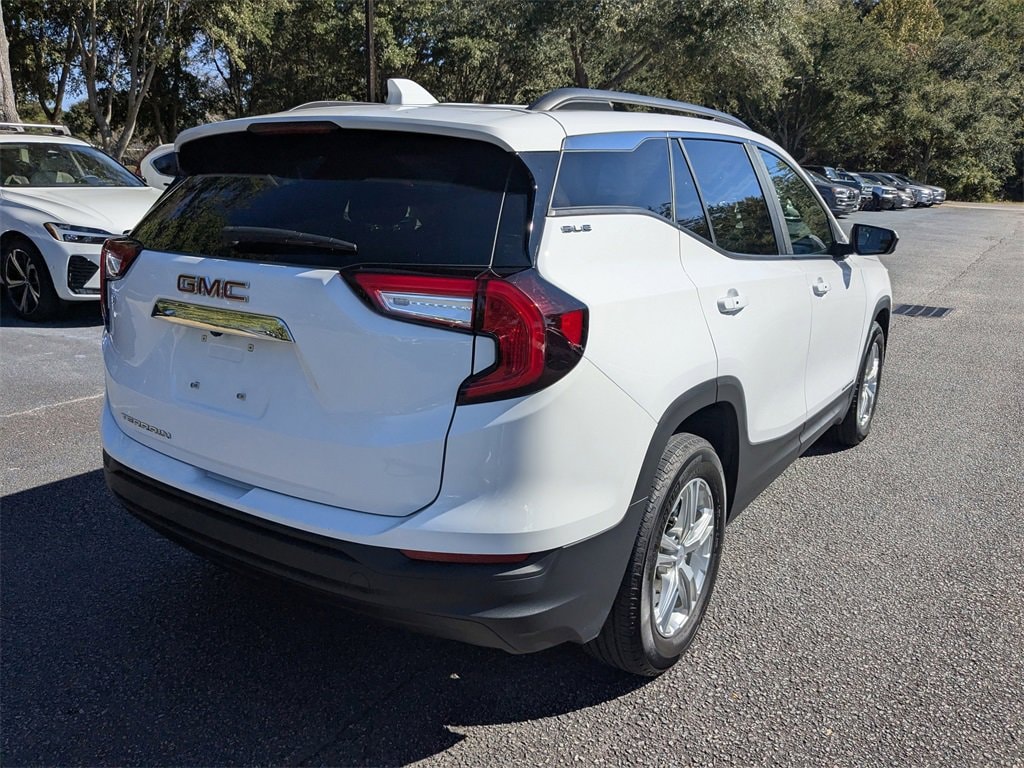 Used 2022 GMC Terrain SLE SUV