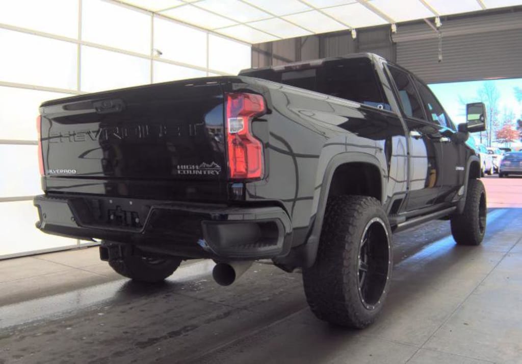 Used 2021 Chevrolet Silverado 2500 HD High Country Truck Crew Cab