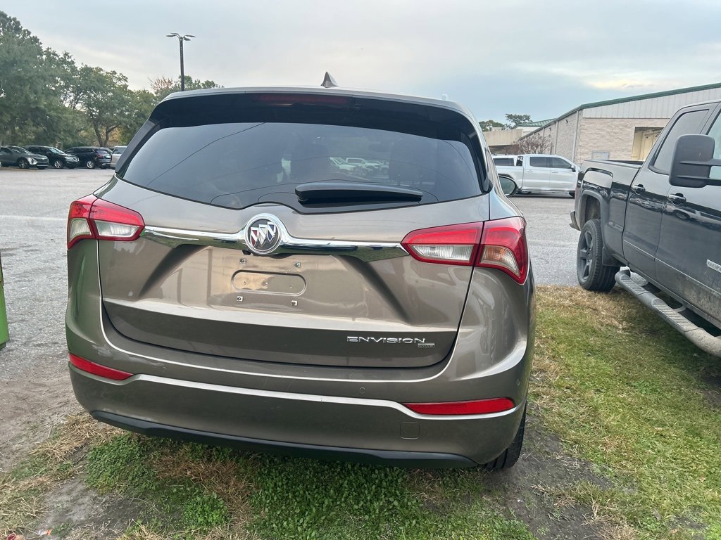 2019 Buick Envision Essence photo 2