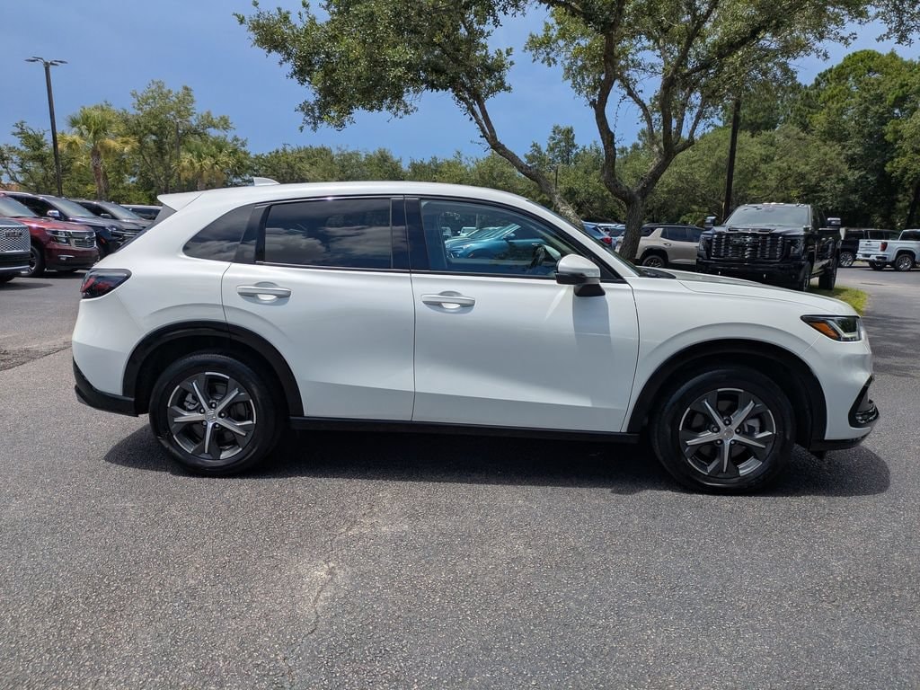 Used 2024 Honda HR-V AWD EX-L SUV