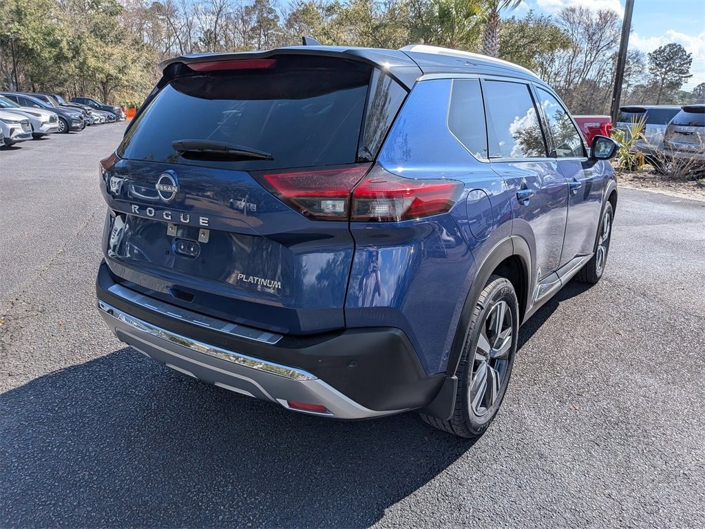 Used 2022 Nissan Rogue Platinum FWD SUV
