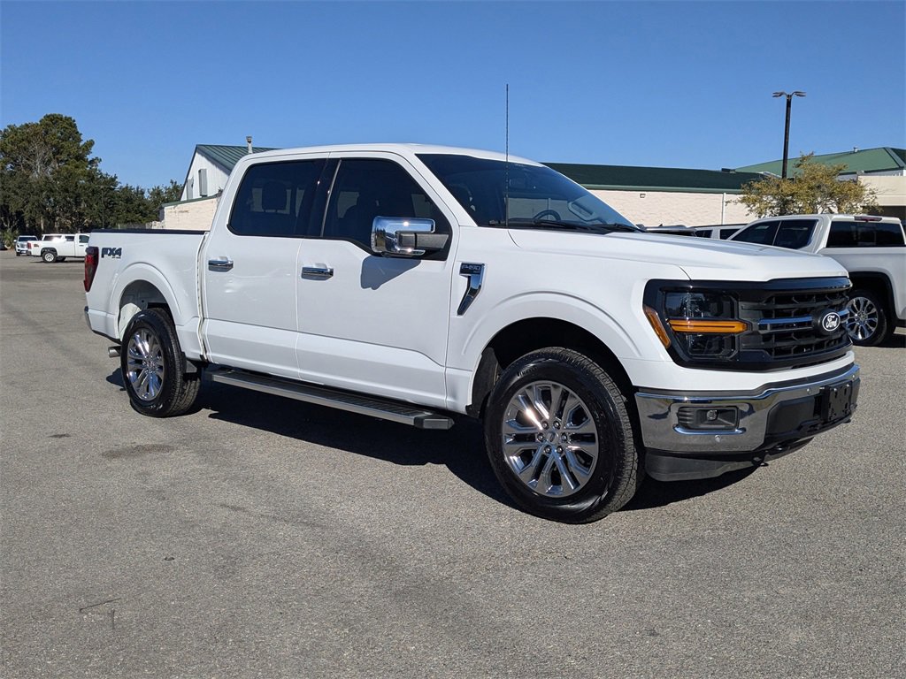 2024 Ford F-150 XLT photo 2