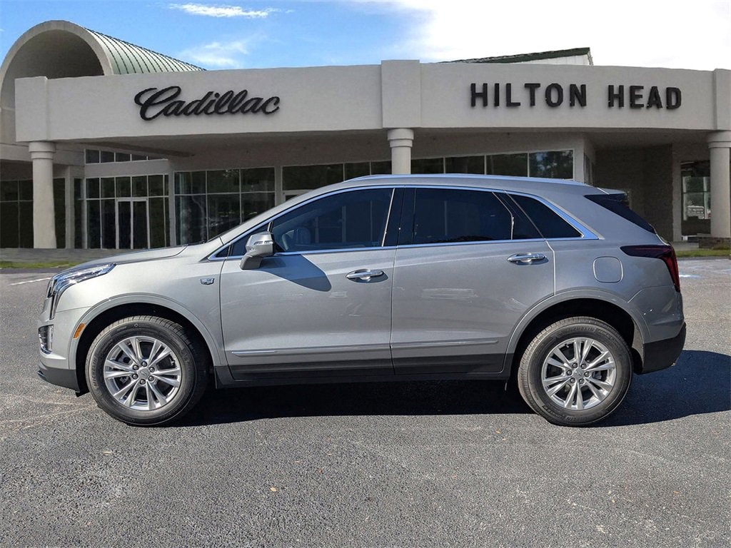 New 2026 CADILLAC XT5 Luxury SUV