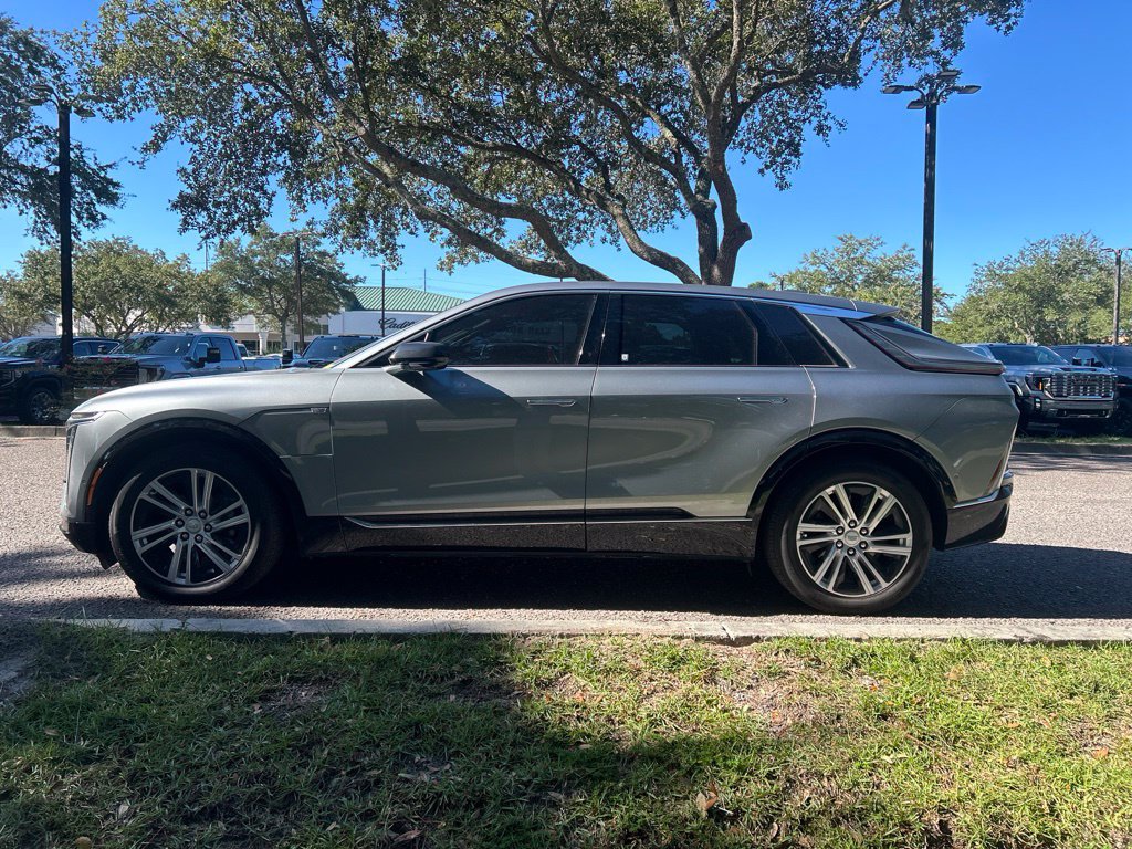  CADILLAC LYRIQ
