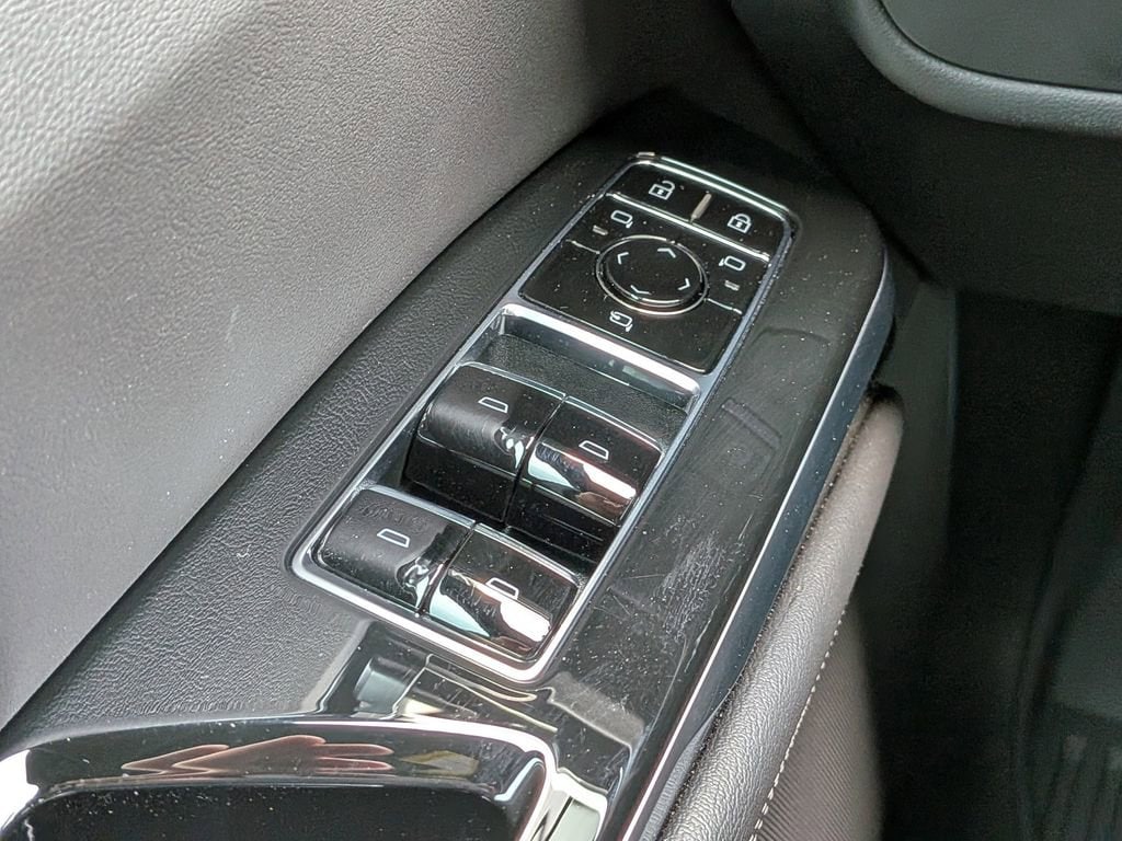 2026 Cadillac Escalade Sport - Photo 29