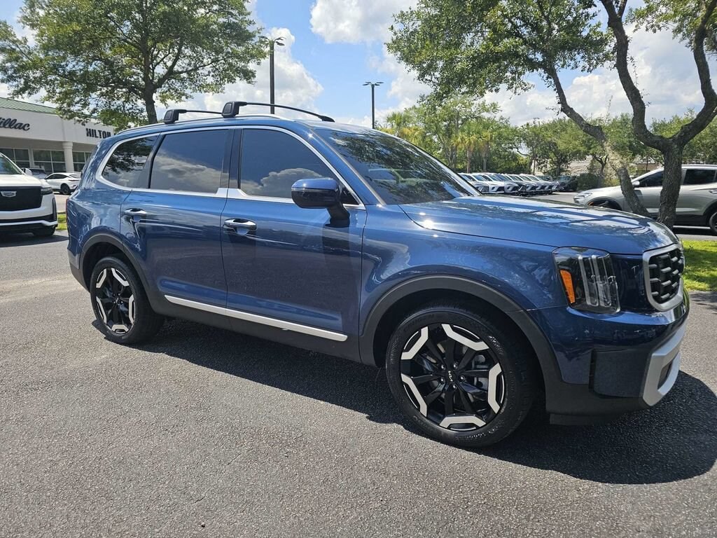Used 2025 Kia Telluride S SUV
