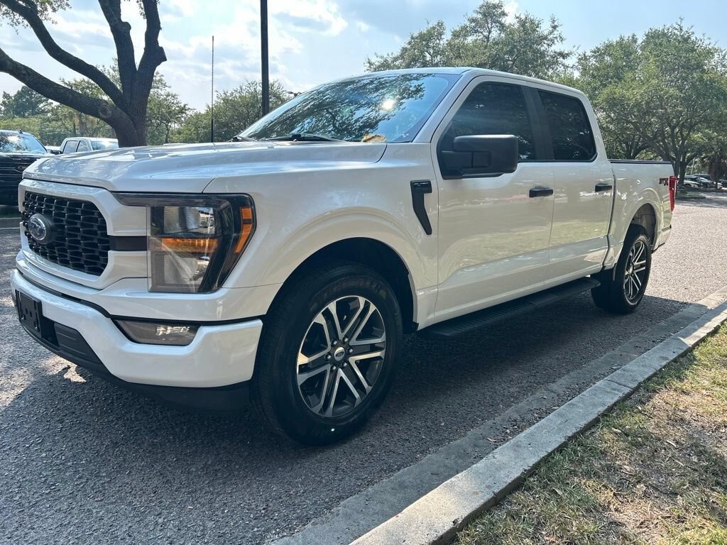 Used 2023 Ford F-150 XL Truck SuperCrew Cab