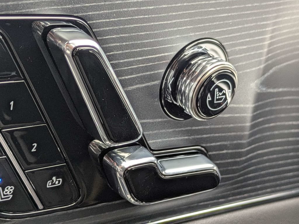 2026 Cadillac LYRIQ Premium Sport - Photo 23