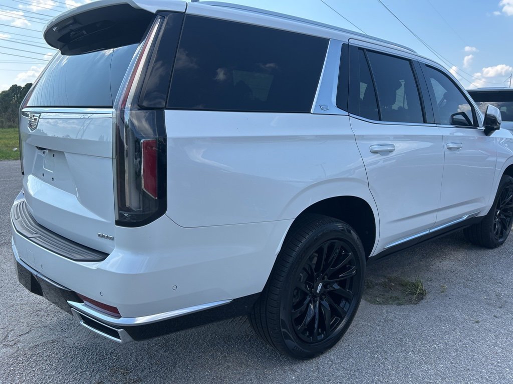 2022 Cadillac Escalade Premium Luxury photo 2